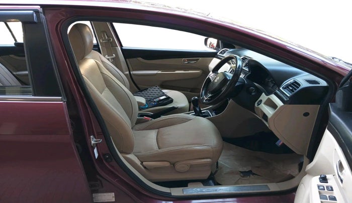 2015 Maruti Ciaz ZXI+, Petrol, Manual, 1,15,488 km, interior
