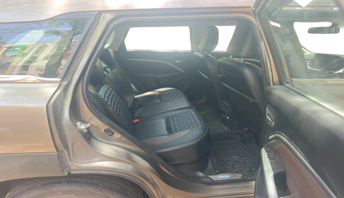 2023 Maruti BREZZA ZXI, Petrol, Manual, 36,266 km, interior