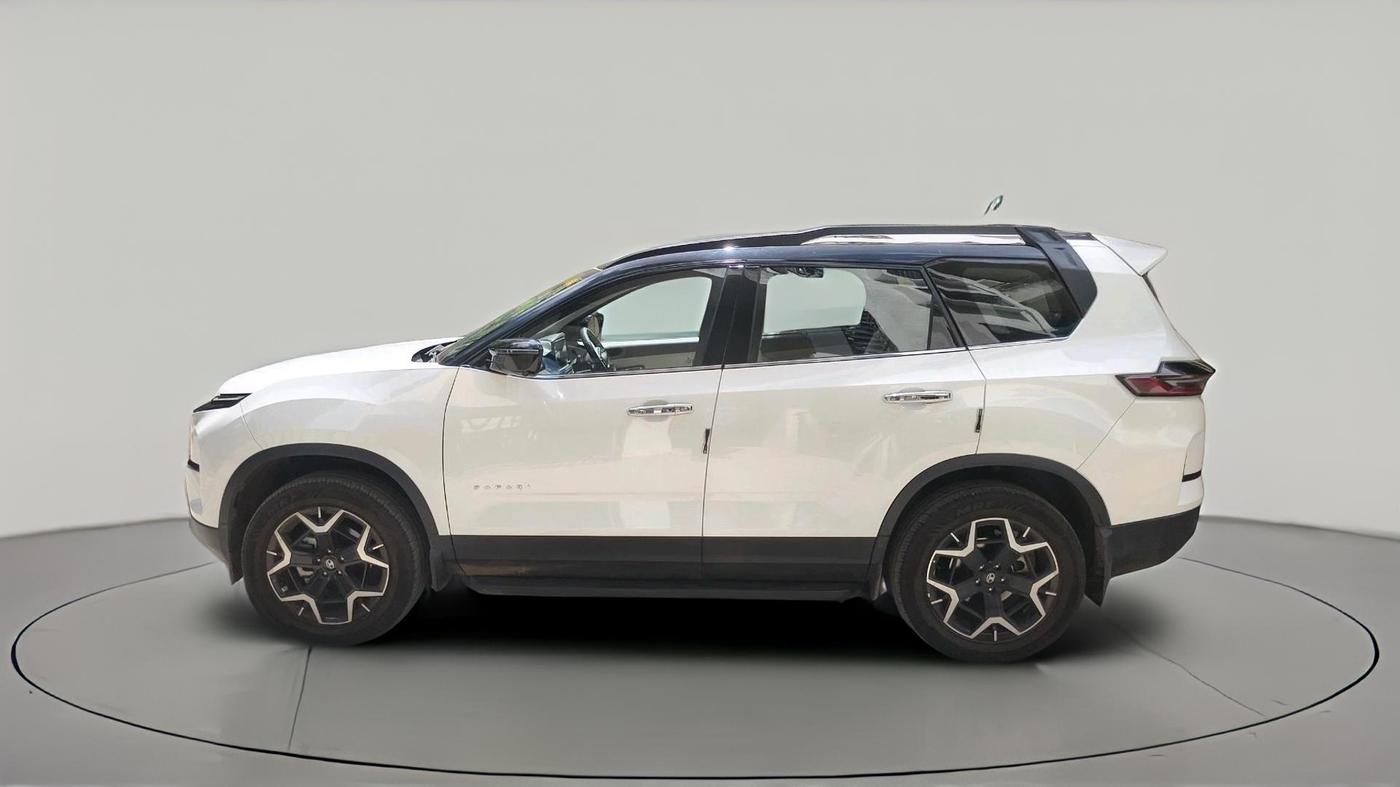 2025 Tata Safari Accomplished X Plus 7 STR AT, Diesel, Automatic, 8,502 km, exterior