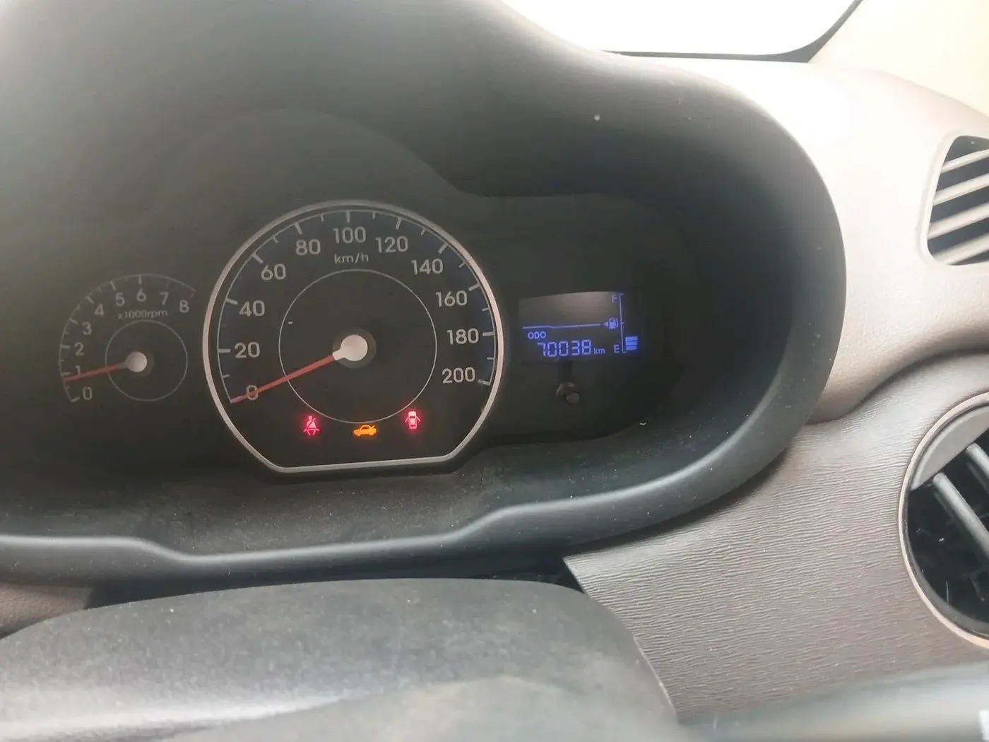 2012 Hyundai i10 SPORTZ 1.2, Petrol, Manual, 70,038 km, interior