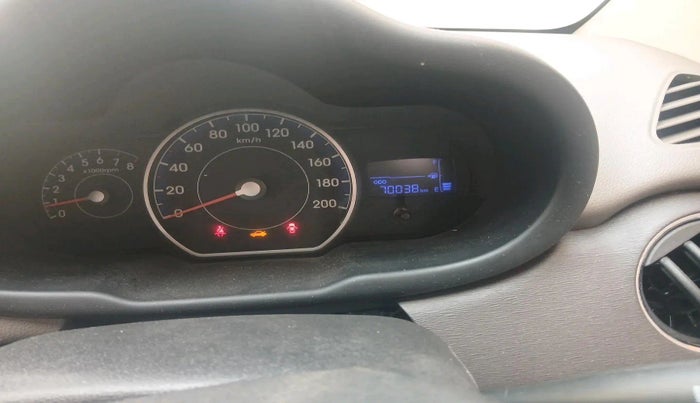 2012 Hyundai i10 SPORTZ 1.2, Petrol, Manual, 70,038 km, interior