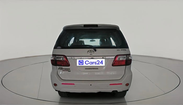 2010 Toyota Fortuner 3.0 4X4 MT, Diesel, Manual, 1,73,469 km, exterior