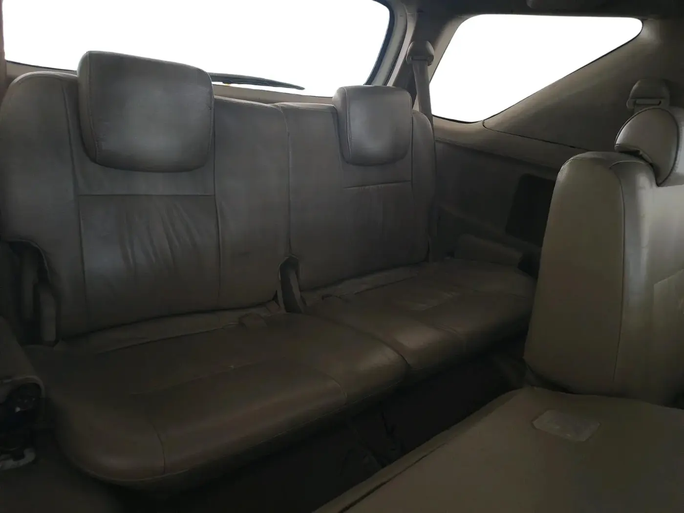 2010 Toyota Fortuner 3.0 4X4 MT, Diesel, Manual, 1,73,469 km, interior