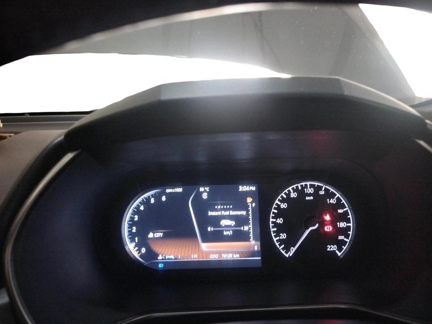 2019 Tata Harrier XZ 2.0L, Diesel, Manual, 76,129 km, interior