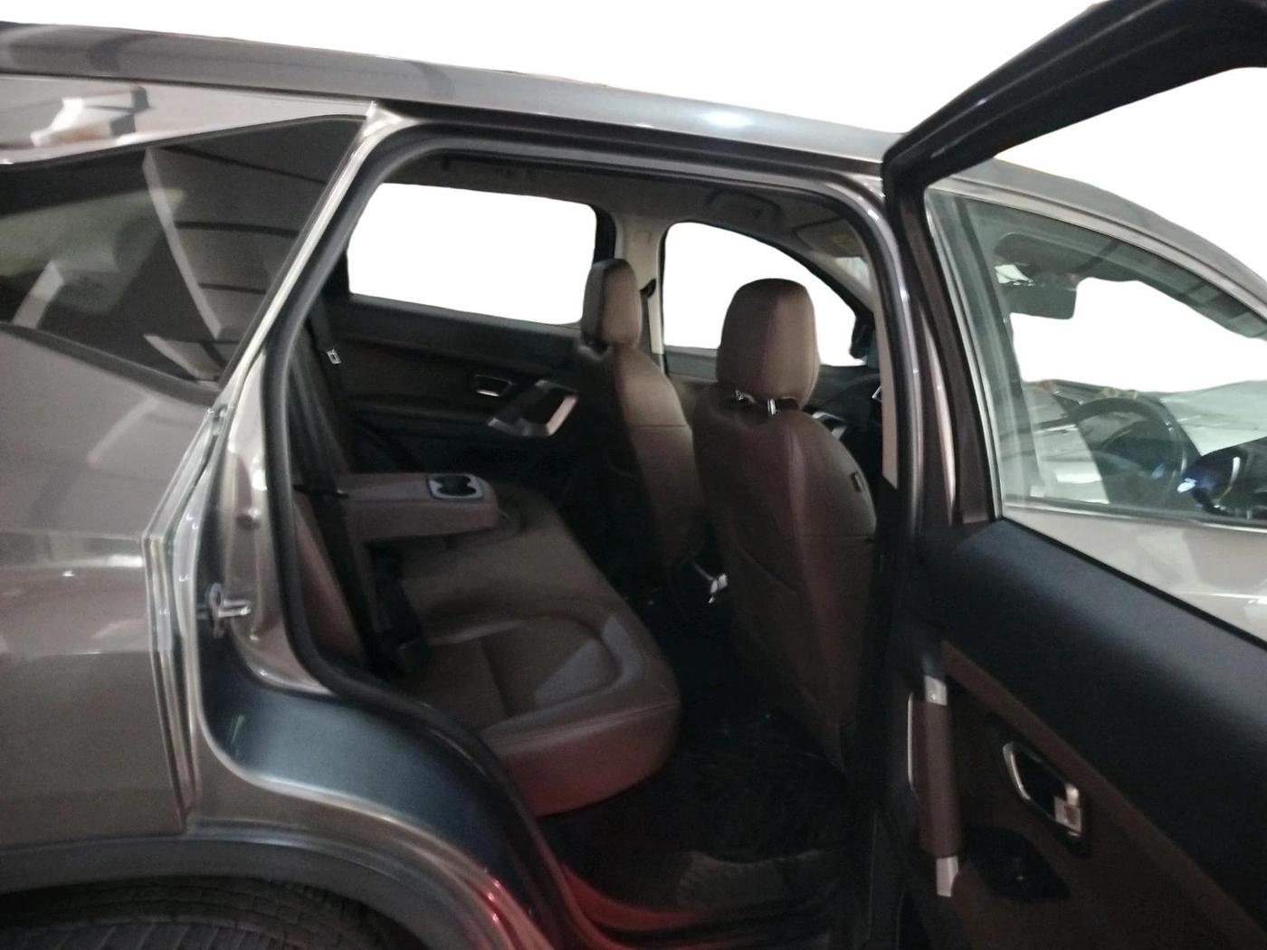 2019 Tata Harrier XZ 2.0L, Diesel, Manual, 76,129 km, interior