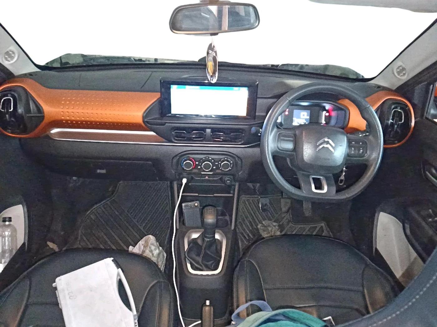 2023 CITROEN C3 SHINE 1.2, Petrol, Manual, 37,962 km, interior