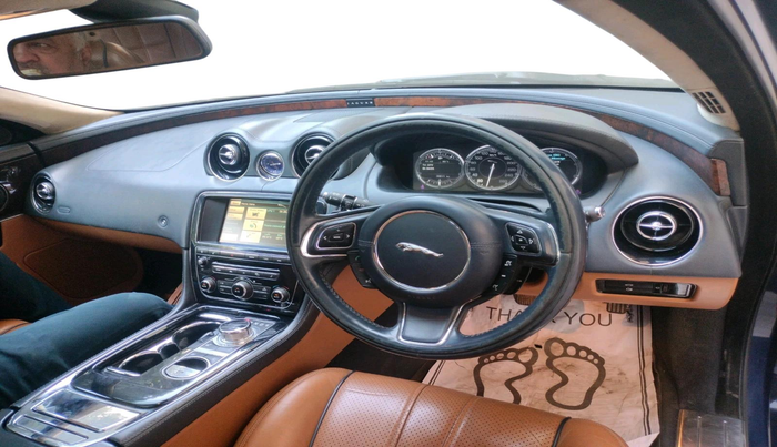 2012 Jaguar XJ L  3.0 Diesel , Diesel, Automatic, 35,611 km, interior