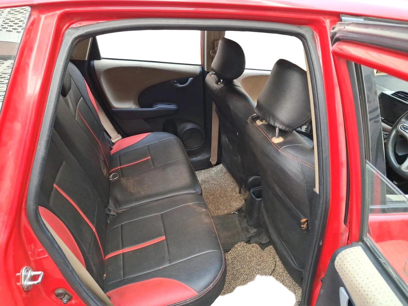 2012 Honda Jazz 1.2 L I-VTEC SELECT, CNG, Manual, 1,52,344 km, interior