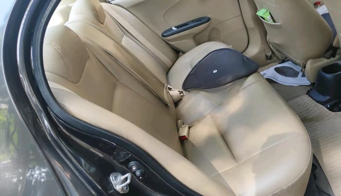 2015 Honda Amaze 1.2L I-VTEC S, Petrol, Manual, 28,749 km, interior