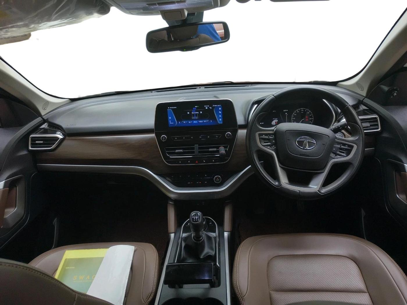2022 Tata Harrier XZ PLUS 2.0L, Diesel, Manual, 23,055 km, interior
