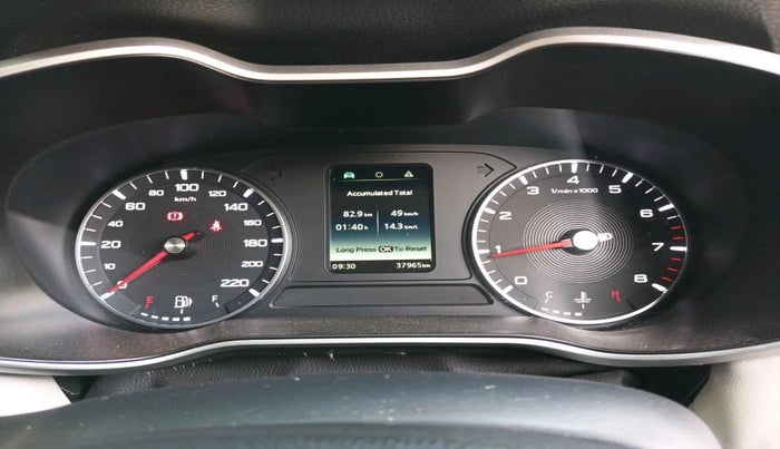 2021 MG ASTOR STYLE 1.5 MT, Petrol, Manual, 37,965 km, interior