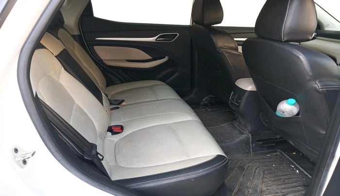 2021 MG ASTOR STYLE 1.5 MT, Petrol, Manual, 37,965 km, interior