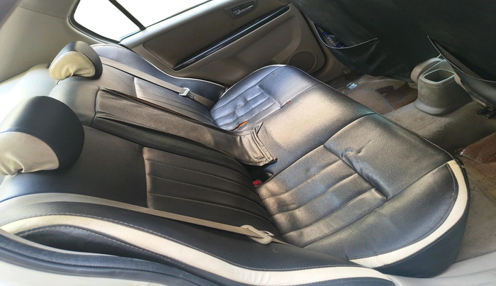 2012 Maruti SX4 ZDI, Diesel, Manual, 1,27,956 km, interior