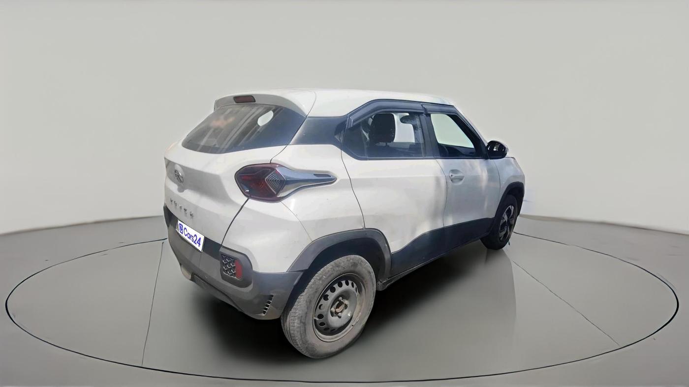 2022 Tata PUNCH ADVENTURE MT, Petrol, Manual, 1,44,118 km, exterior