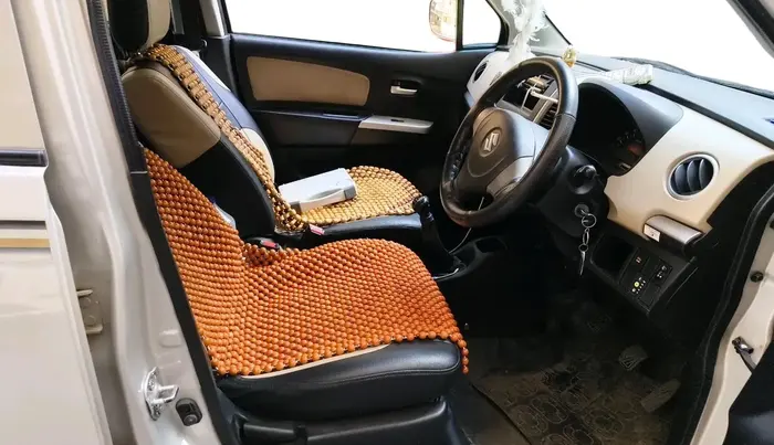 2017 Maruti Wagon R 1.0 LXI CNG, CNG, Manual, 81,366 km, interior