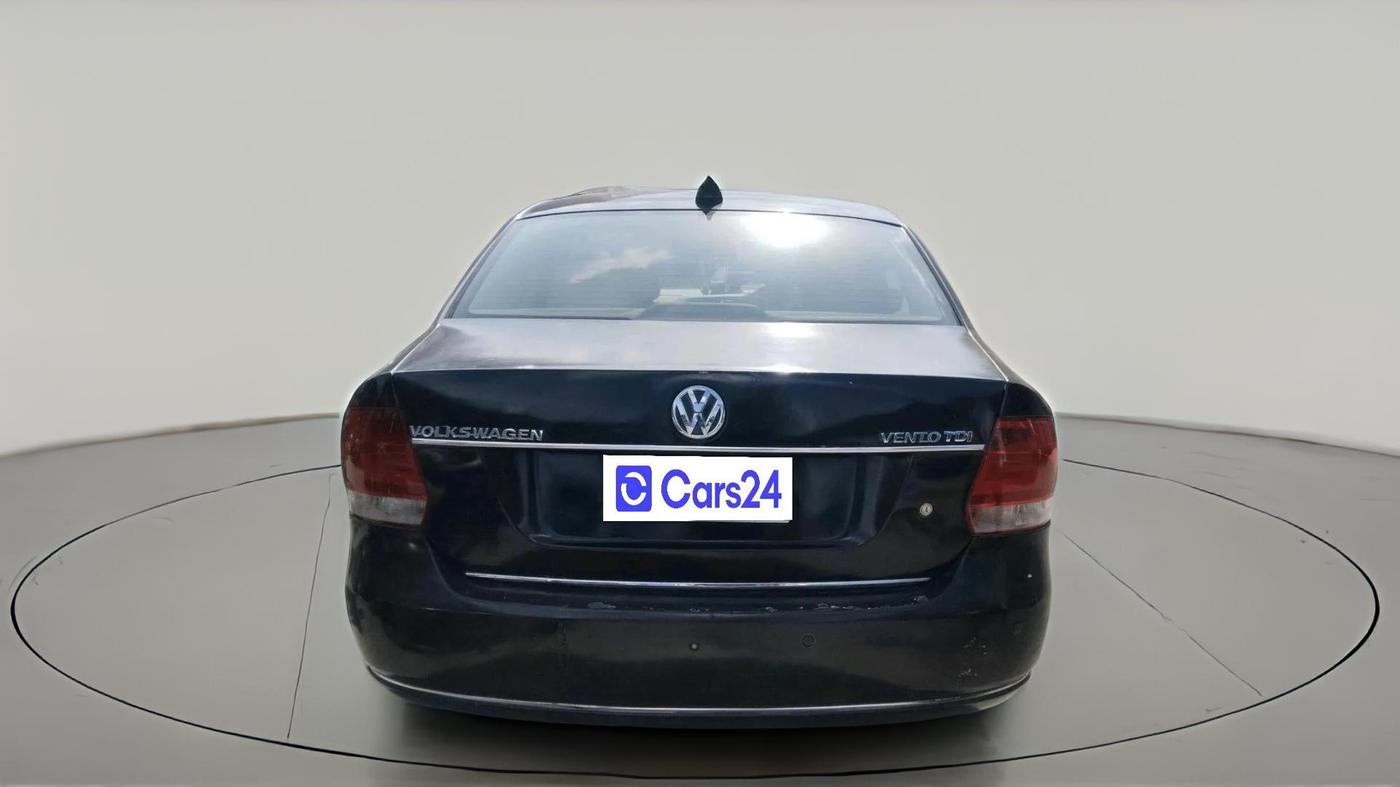 2011 Volkswagen Vento HIGHLINE DIESEL 1.6, Diesel, Manual, 1,19,454 km, exterior