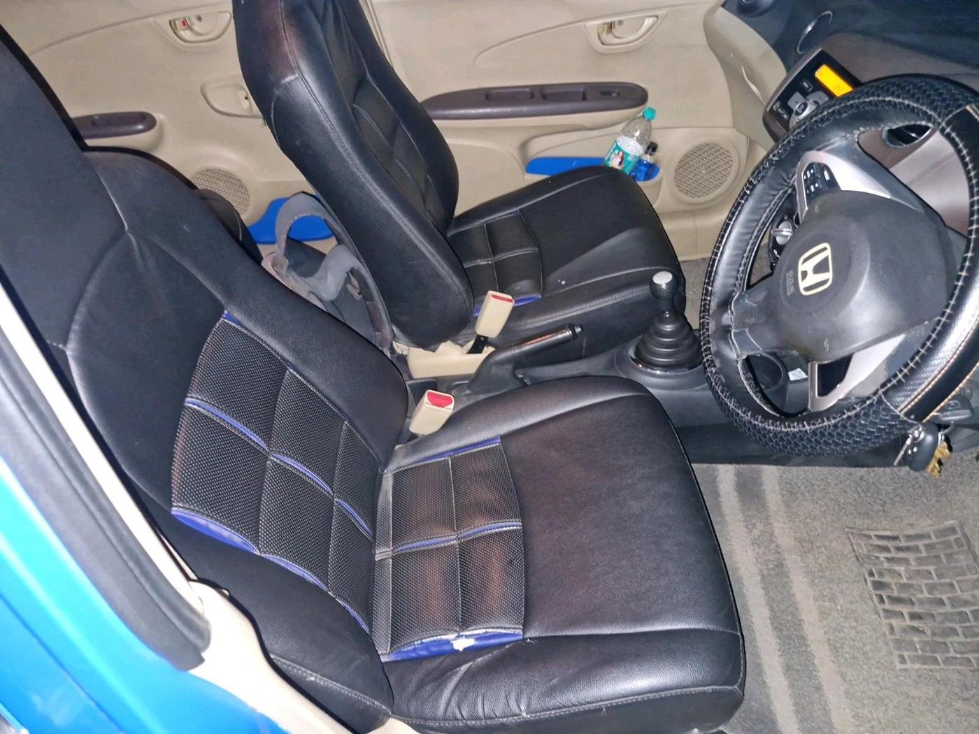 2012 Honda Brio S(O) MT, Petrol, Manual, 1,01,398 km, interior