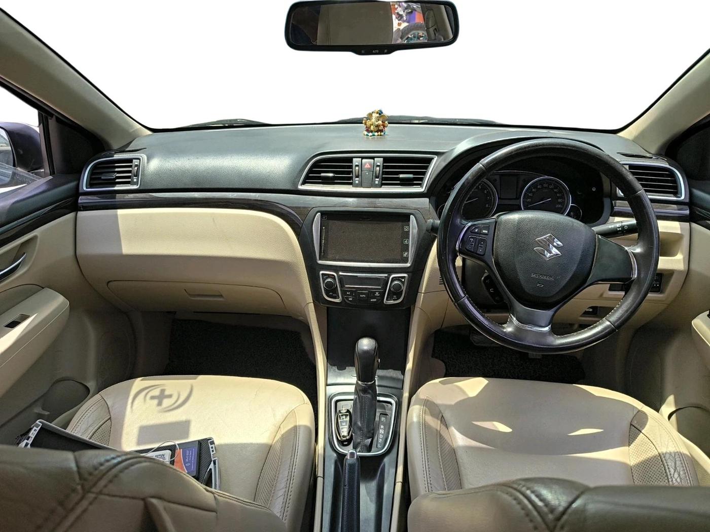 2017 Maruti Ciaz ALPHA  AT 1.4  PETROL, Petrol, Automatic, 1,42,388 km, interior