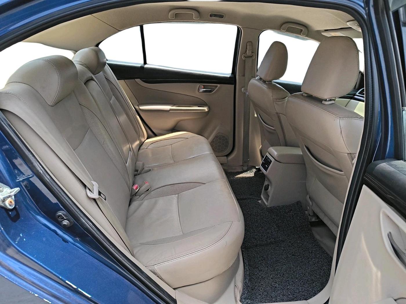 2017 Maruti Ciaz ALPHA  AT 1.4  PETROL, Petrol, Automatic, 1,42,388 km, interior