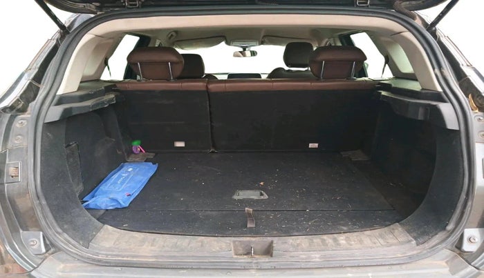 2019 Tata Harrier XZ 2.0L, Diesel, Manual, 1,69,505 km, exterior