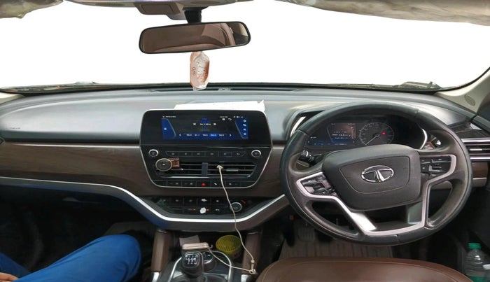 2019 Tata Harrier XZ 2.0L, Diesel, Manual, 1,69,505 km, interior