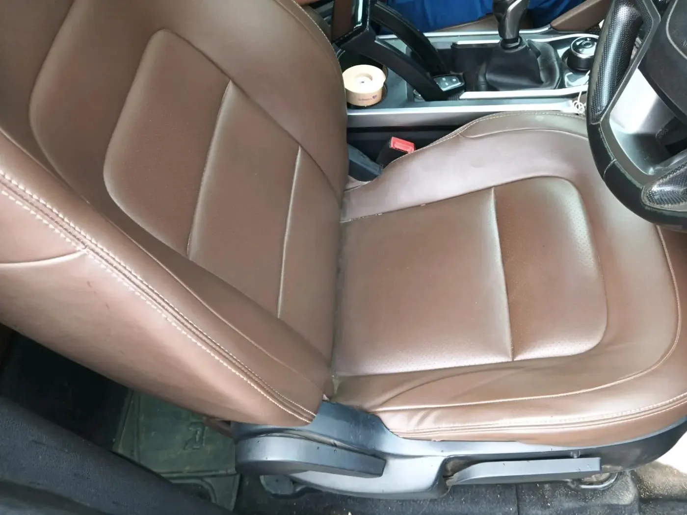 2019 Tata Harrier XZ 2.0L, Diesel, Manual, 1,69,505 km, interior