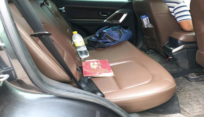2019 Tata Harrier XZ 2.0L, Diesel, Manual, 1,69,505 km, interior