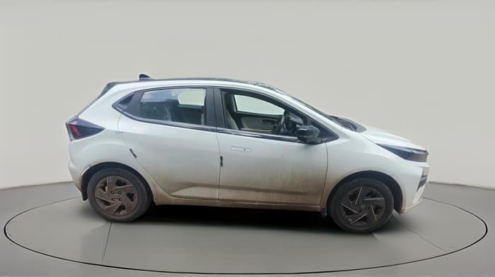 2026 Tata ALTROZ Accomplished S CNG 5MT, CNG, Manual, 3,022 km, exterior