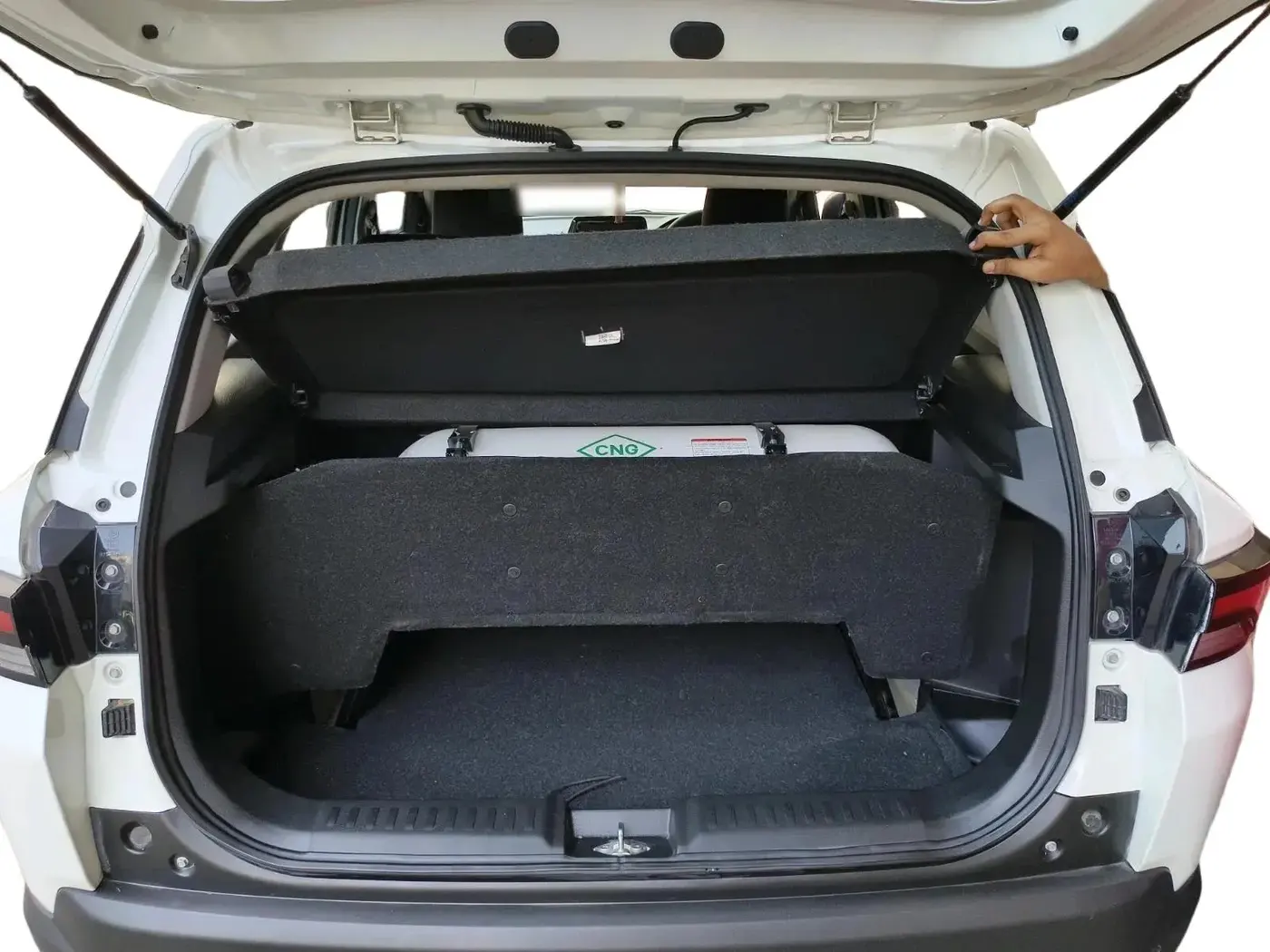 2024 Maruti BREZZA ZXI S-CNG, CNG, Manual, 14,786 km, exterior