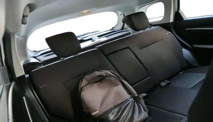 2024 Maruti BREZZA ZXI S-CNG, CNG, Manual, 14,786 km, interior