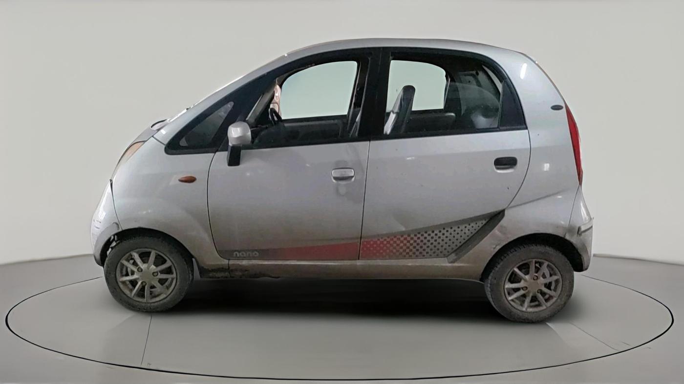 2013 Tata Nano LX, Petrol, Manual, 61,619 km, exterior