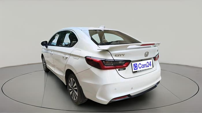 2024 Honda City 1.5L I-VTEC V, Petrol, Manual, 34,582 km, exterior