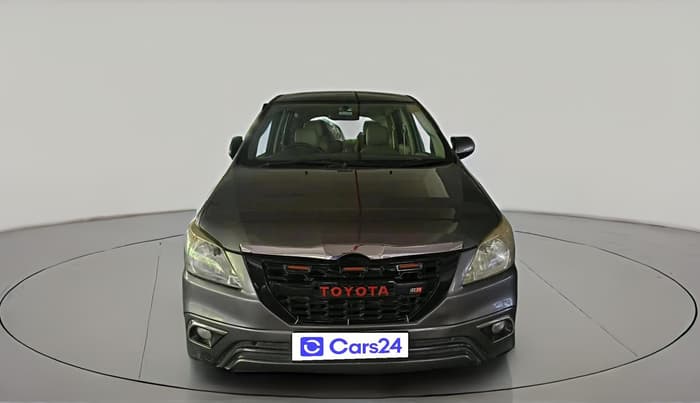 2013 Toyota Innova 2.5 VX 7 STR, Diesel, Manual, 2,16,311 km, exterior