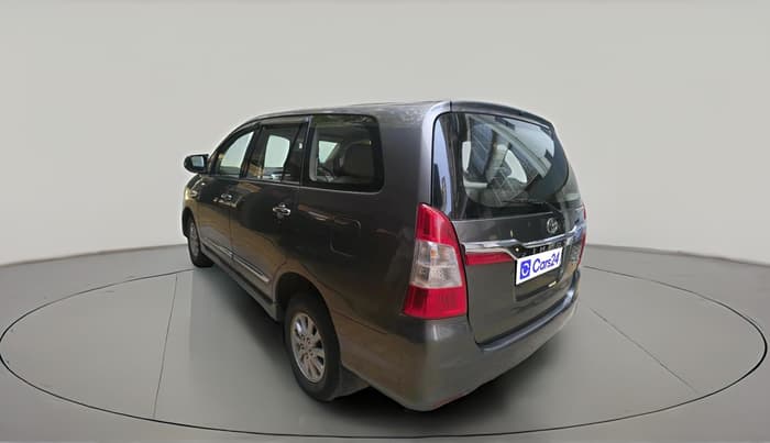 2013 Toyota Innova 2.5 VX 7 STR, Diesel, Manual, 2,16,311 km, exterior