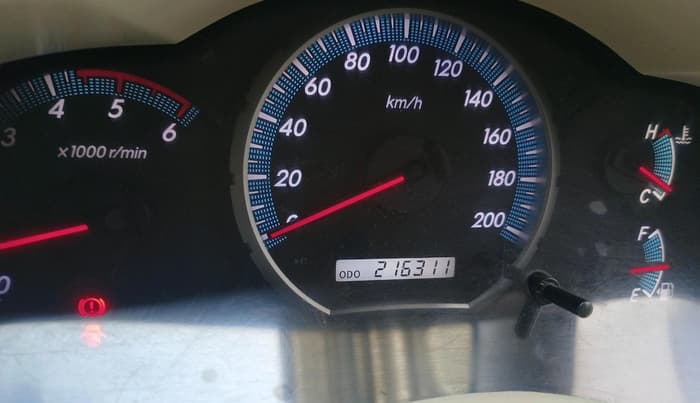 2013 Toyota Innova 2.5 VX 7 STR, Diesel, Manual, 2,16,311 km, interior