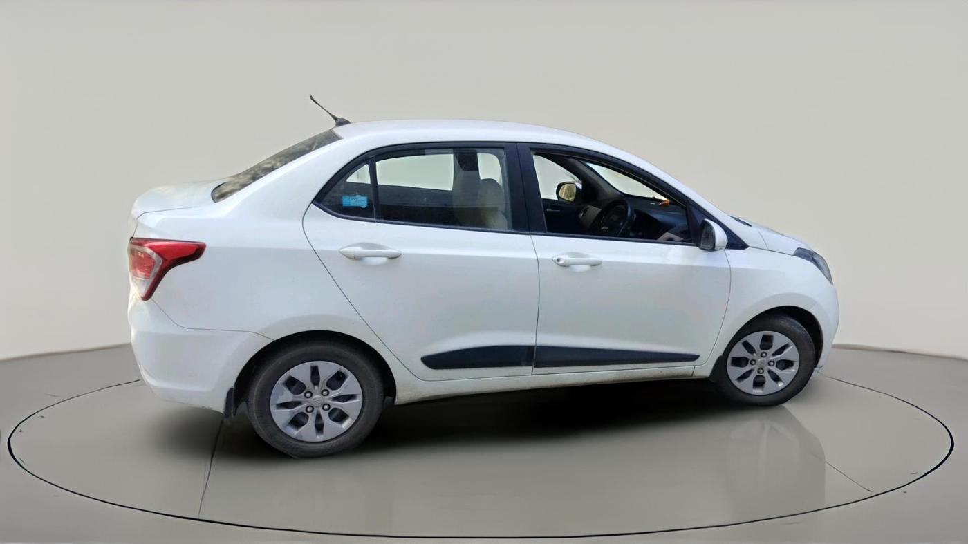 2014 Hyundai Xcent S 1.2, Petrol, Manual, 98,168 km, exterior