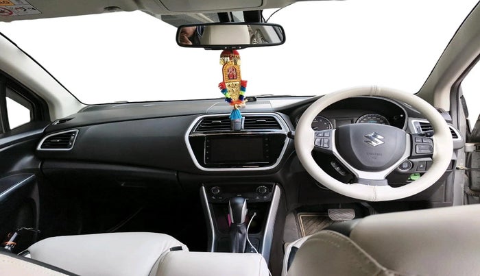 2022 Maruti S Cross ALPHA AT1.5, Petrol, Automatic, 16,920 km, interior