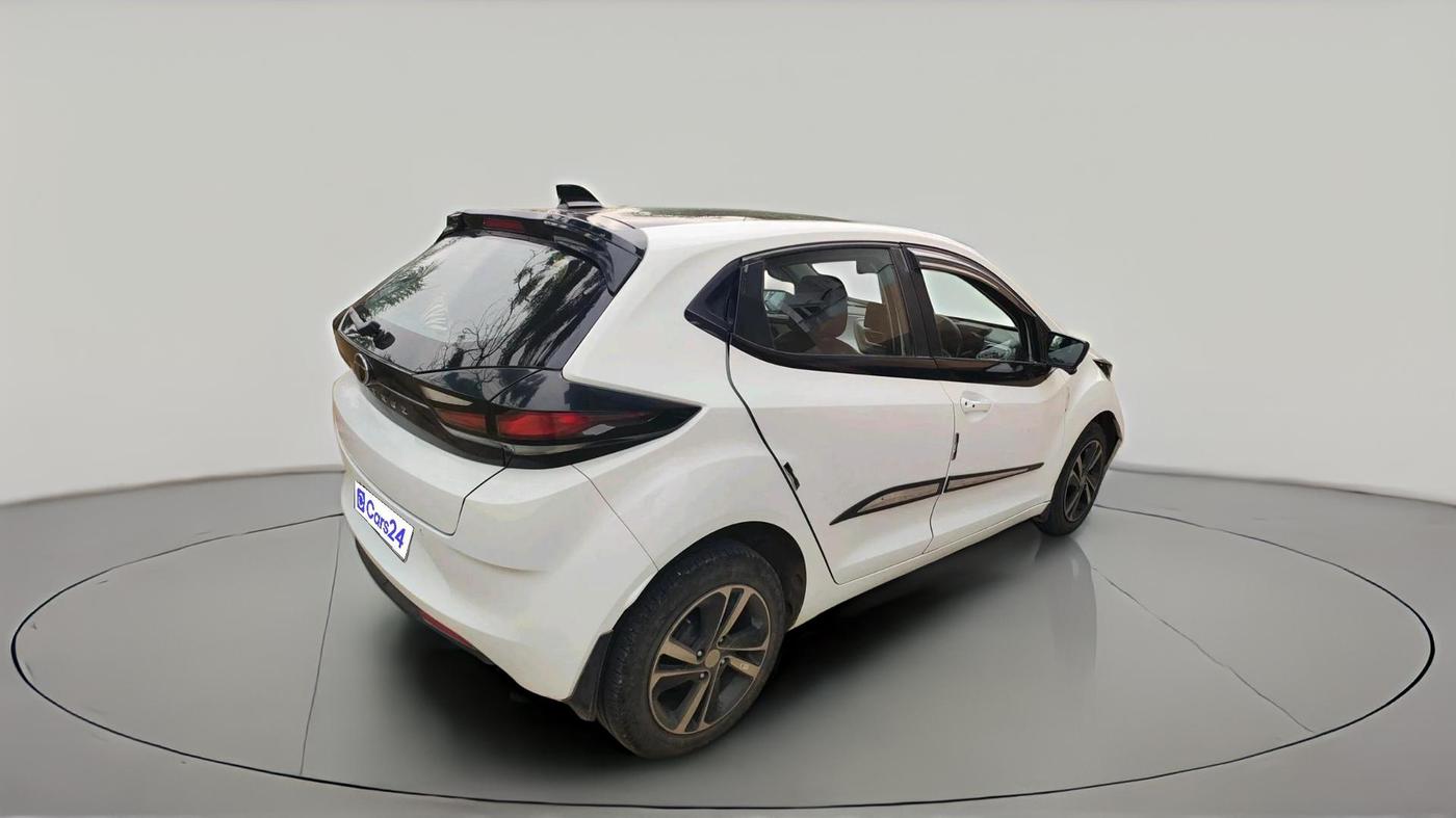 2025 Tata ALTROZ XZA Plus (S) Lux Petrol, Petrol, Automatic, 19,685 km, exterior