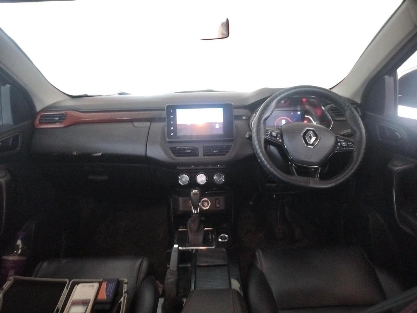 2023 Renault Kiger RXZ TURBO CVT DUAL TONE, Petrol, Automatic, 68,748 km, interior