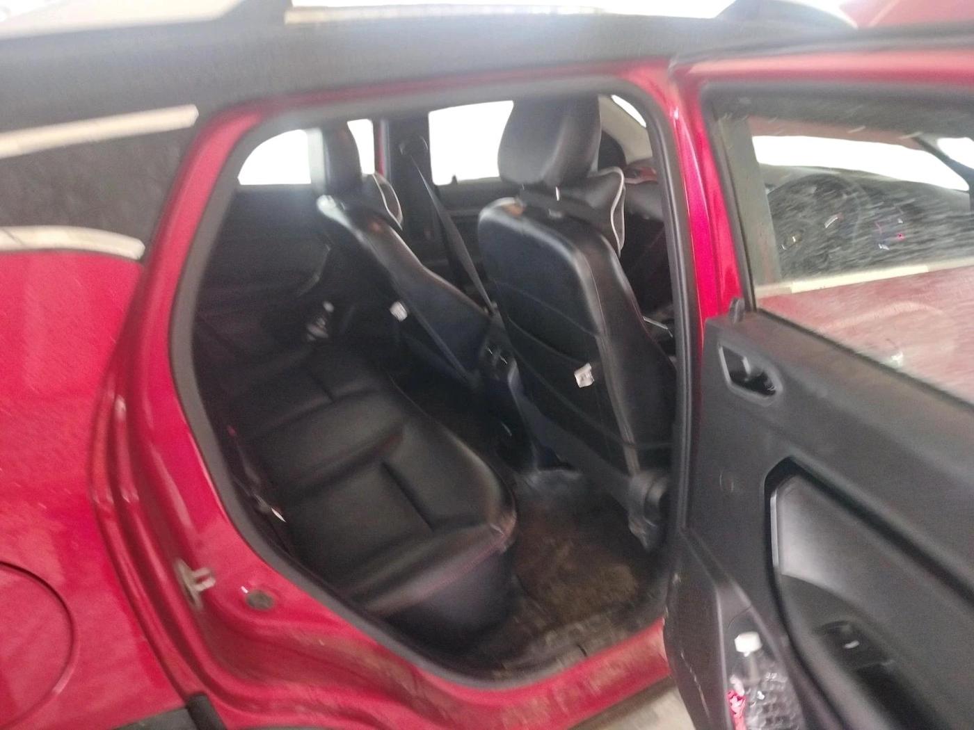 2023 Renault Kiger RXZ TURBO CVT DUAL TONE, Petrol, Automatic, 68,748 km, interior