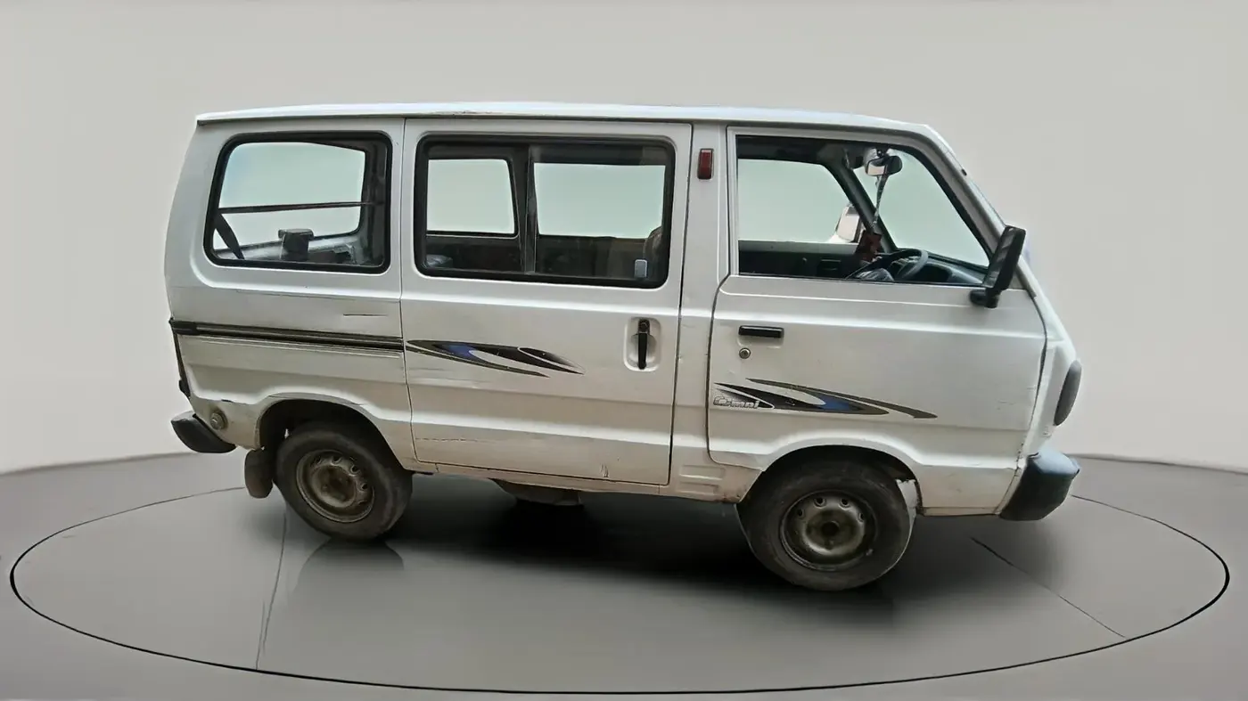 2011 Maruti OMNI E 8 STR, CNG, Manual, 2,33,639 km, exterior
