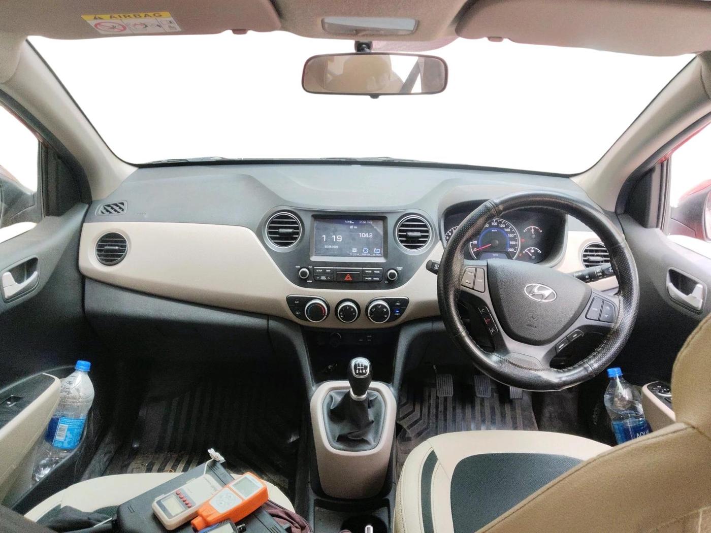2019 Hyundai Grand i10 SPORTZ 1.2 KAPPA VTVT, Petrol, Manual, 44,207 km, interior