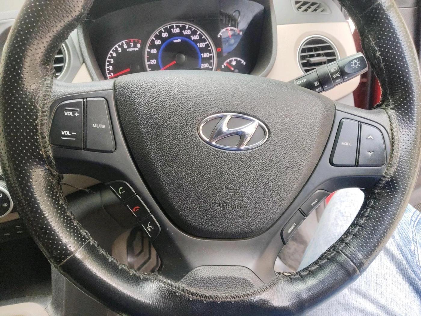 2019 Hyundai Grand i10 SPORTZ 1.2 KAPPA VTVT, Petrol, Manual, 44,207 km, interior