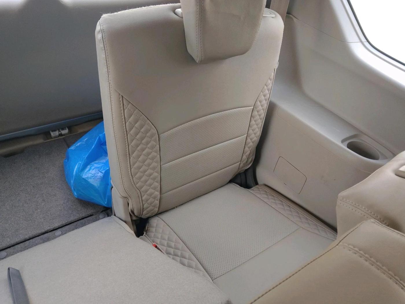 2025 Maruti Ertiga ZXI AT SHVS, Petrol, Automatic, 7,469 km, interior