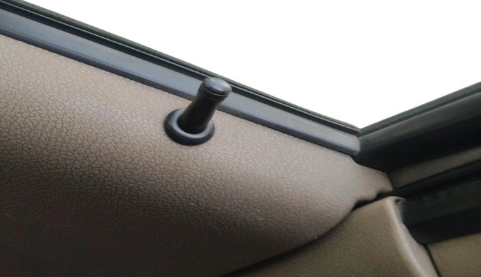 2011 Chevrolet Aveo U VA LT 1.2, Petrol, Manual, 97,594 km, interior