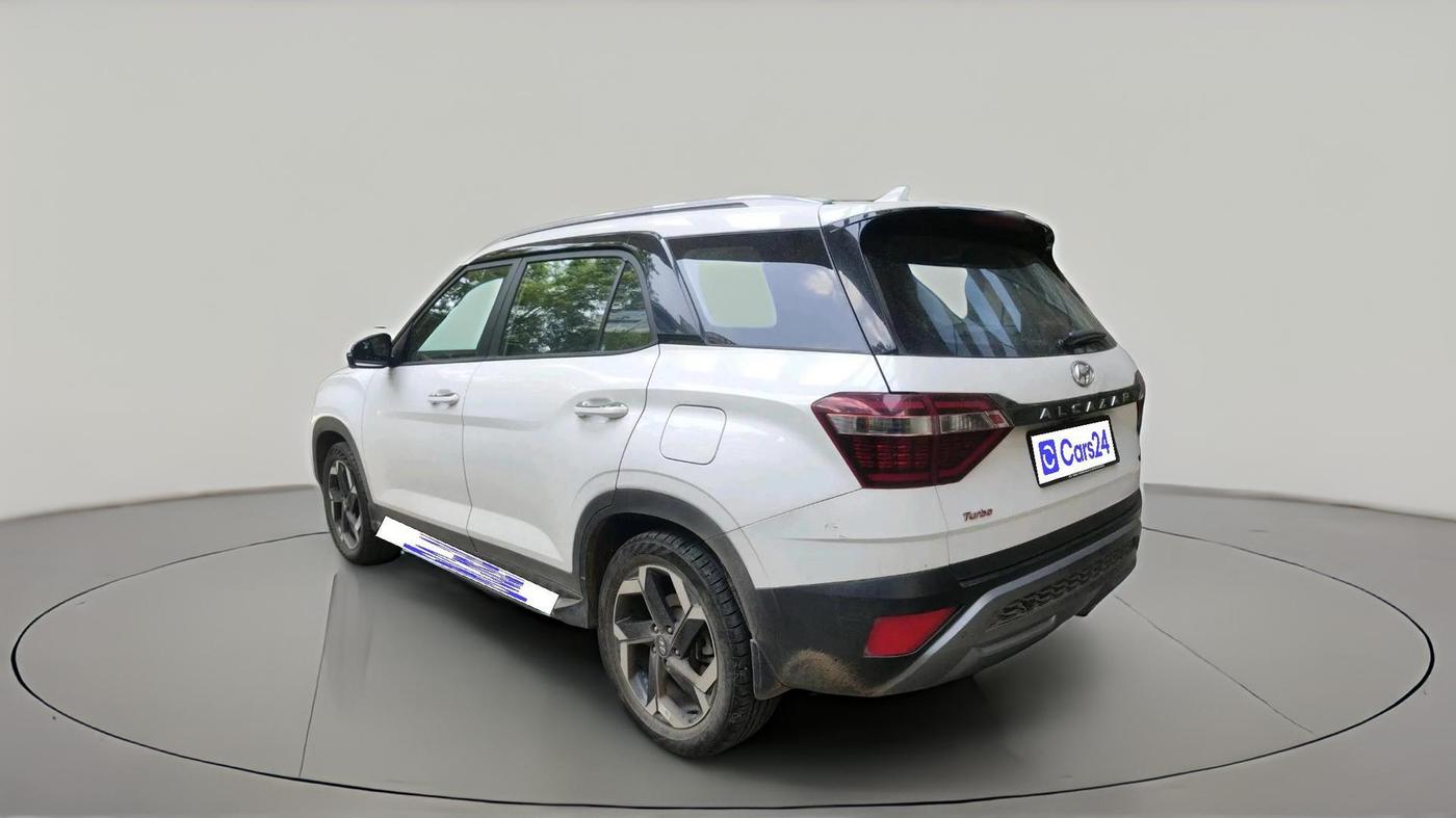 2024 Hyundai ALCAZAR 1.5 SIGNATURE (O) TURBO DCT 7, Petrol, Automatic, 16,837 km, exterior