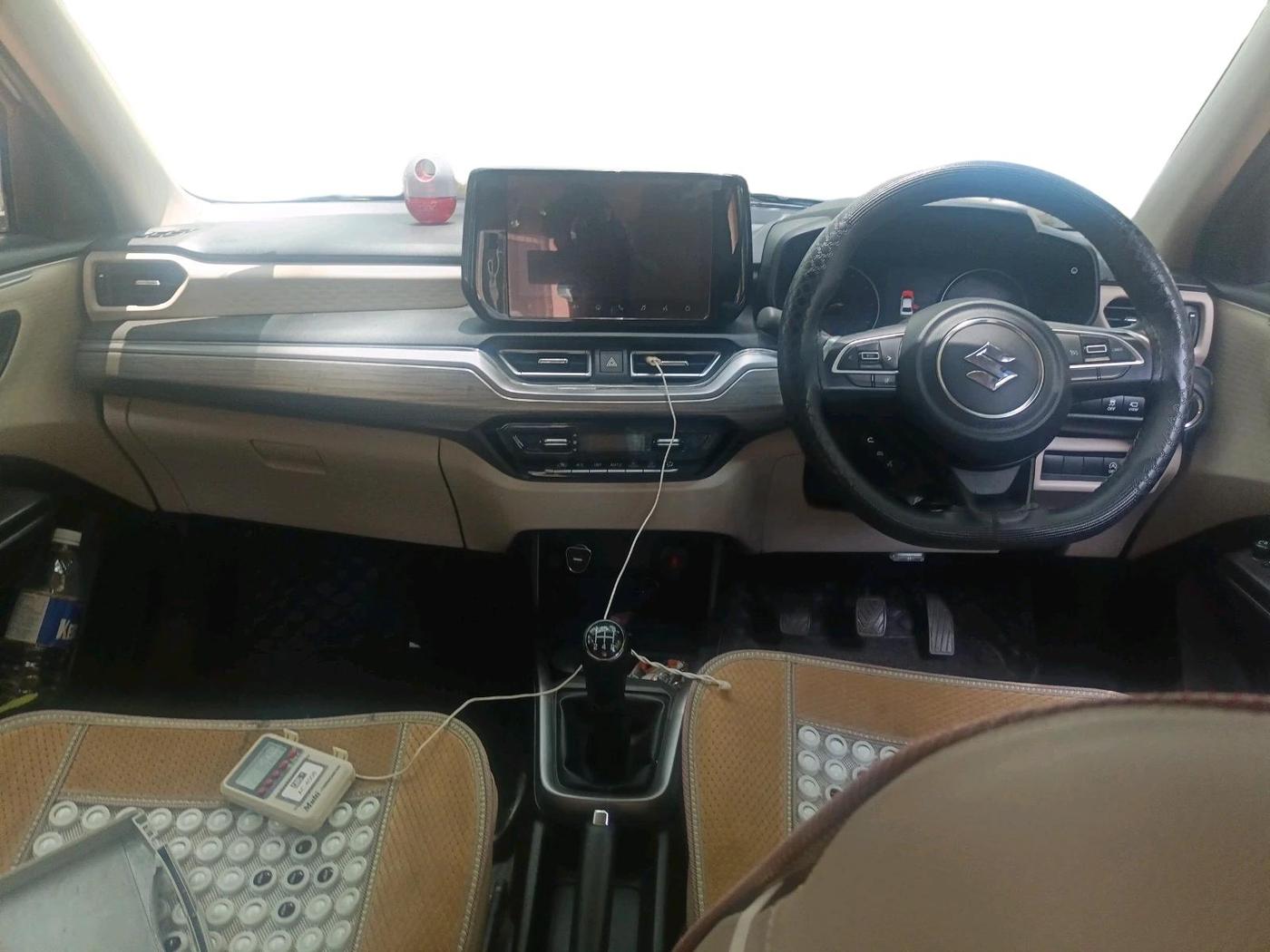 2025 Maruti Dzire ZXi Plus, Petrol, Manual, 9,041 km, interior