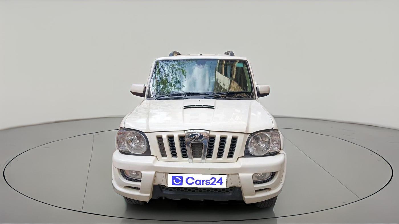 2013 Mahindra Scorpio VLX 2WD BS-III, Diesel, Manual, 3,77,579 km, exterior