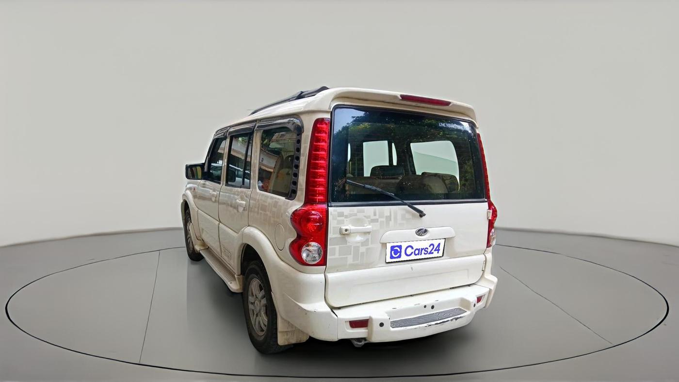 2013 Mahindra Scorpio VLX 2WD BS-III, Diesel, Manual, 3,77,579 km, exterior