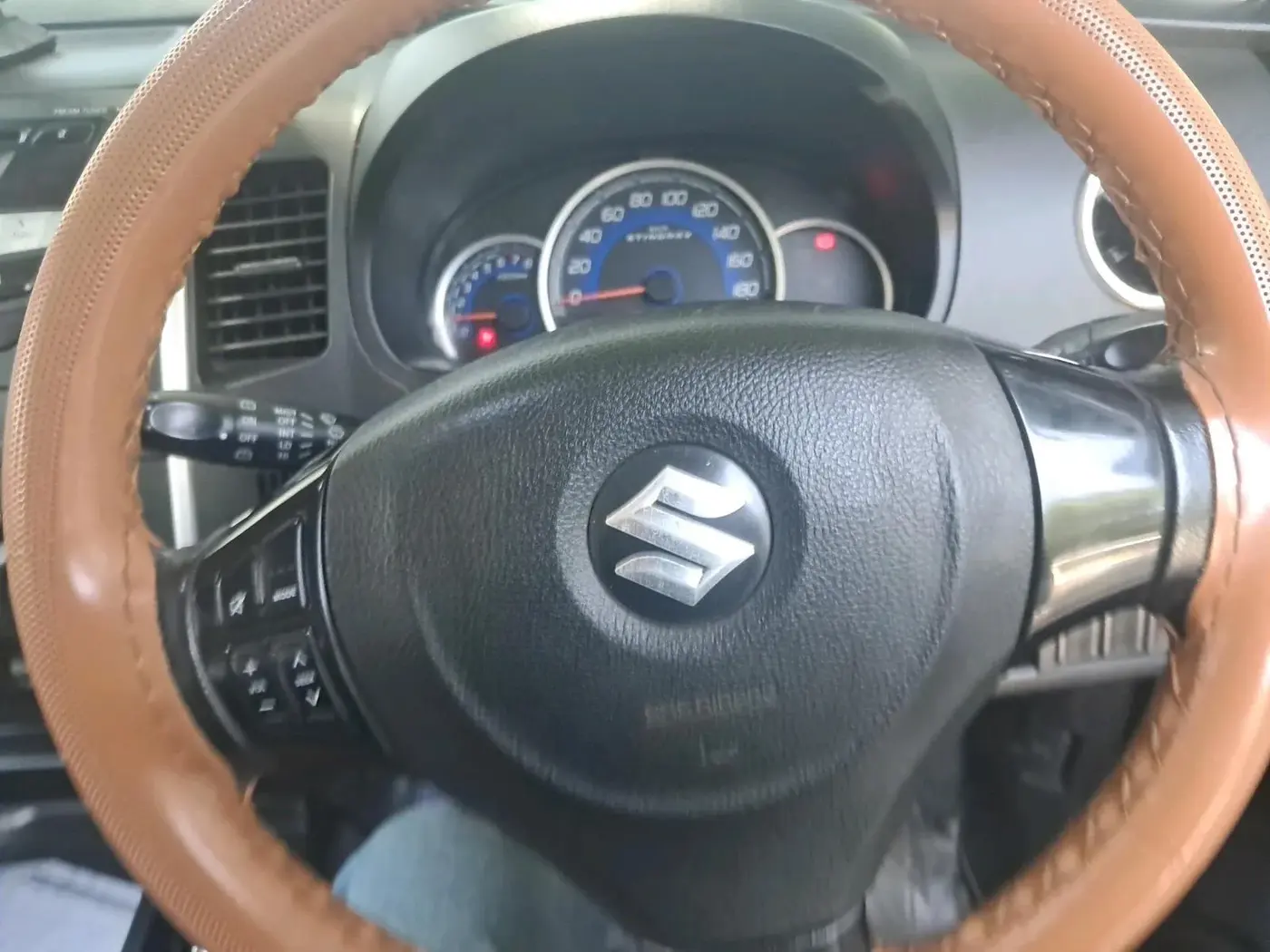 2015 Maruti Wagon R Stingray VXI, Petrol, Manual, 90,247 km, interior